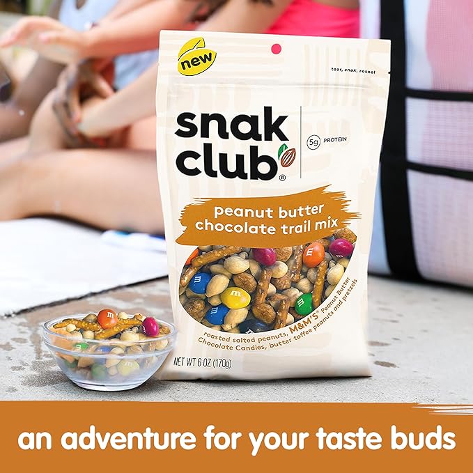 Snak Club Peanut Butter Chocolate Trail Mix with Peanuts, Peanut Butter M&MÕS, Toffee Peanuts, and Pretzels, 6 oz Per Bag, 6 Resealable Bags