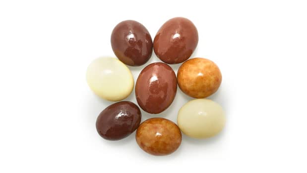 Yupik Triple Chocolate Espresso Coffee Beans, 2.2 lb (35.2 oz), Coffee Beans Covered in Milk Chocolate, White Chocolate & Dark Chocolate, Smooth & Crunchy, Sweet Snacks, Ideal for Topping & Baking