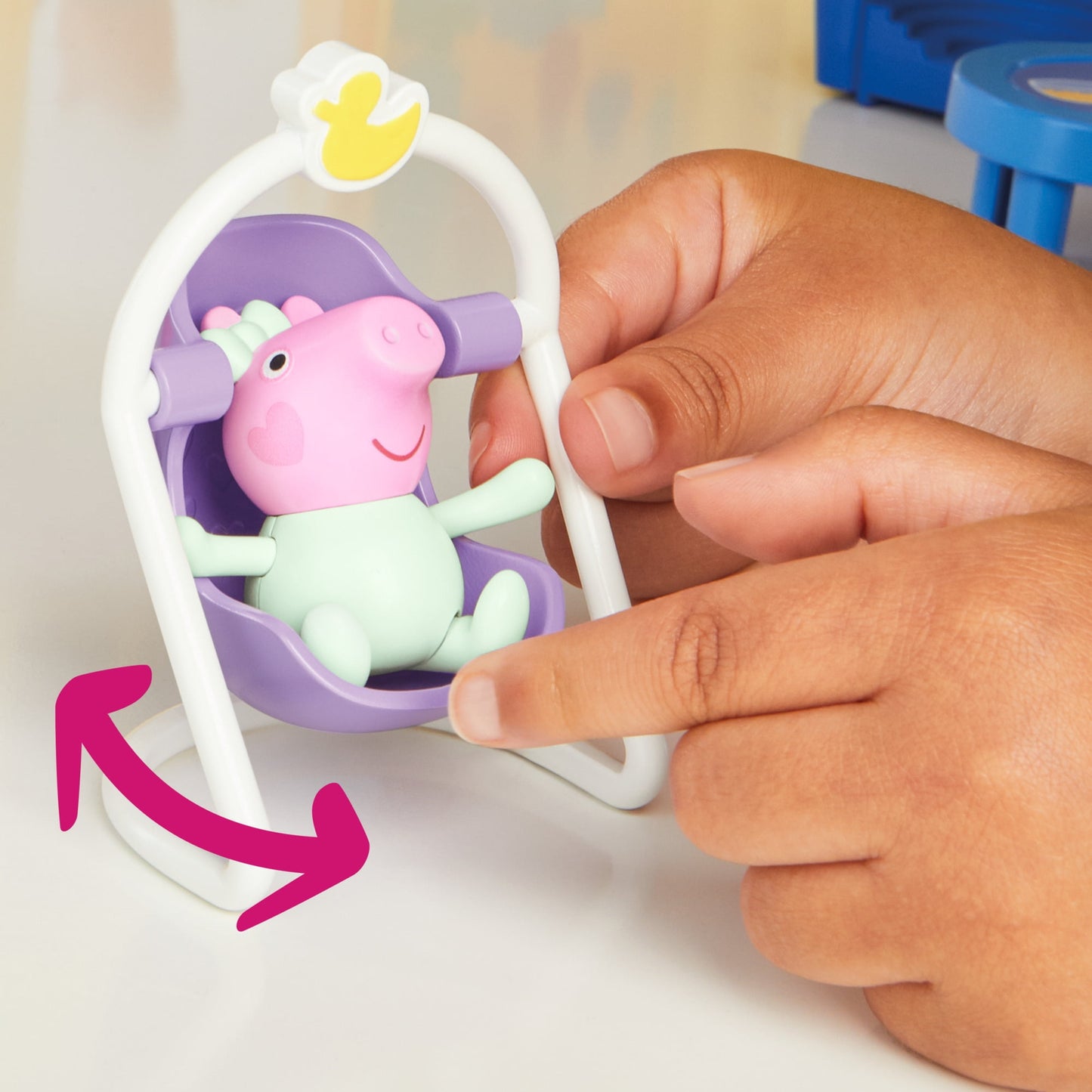 Peppa Pig Toys Peppa's Big Family House with Baby Evie, Playsets for Girls and Boys, 3+
