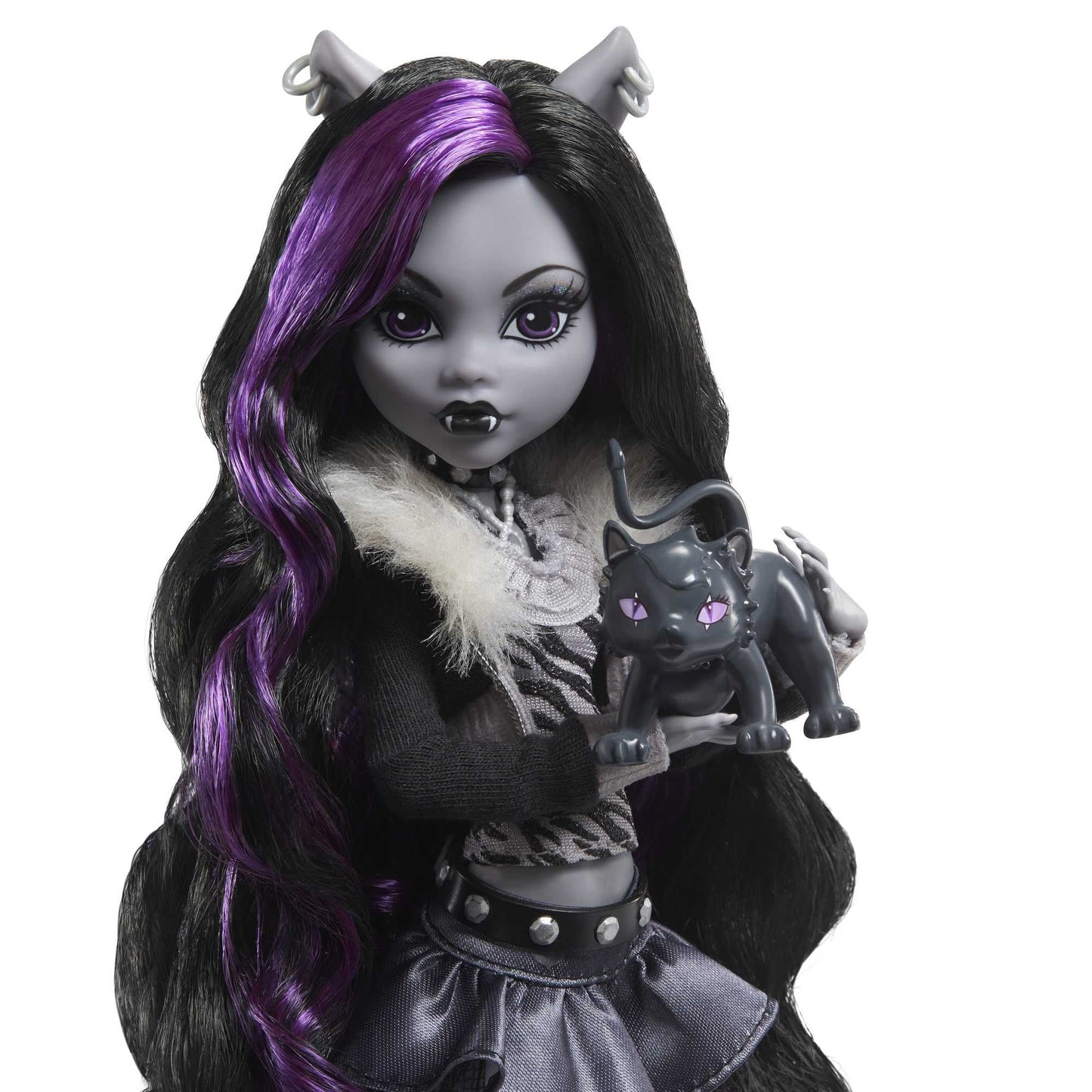 Monster High Doll with Posters, Clawdeen Wolf in Black and White